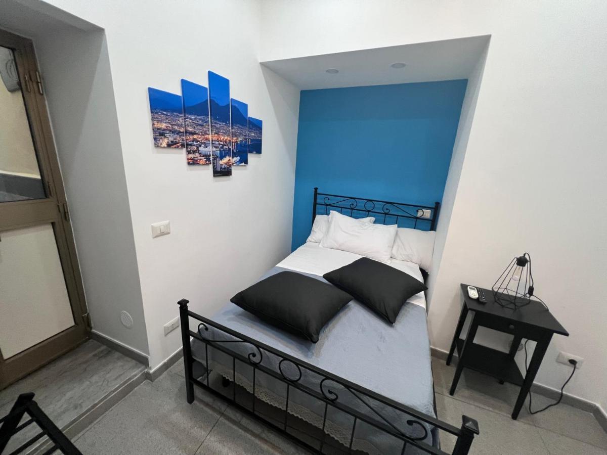 Apartment In The Center Naples Exterior photo